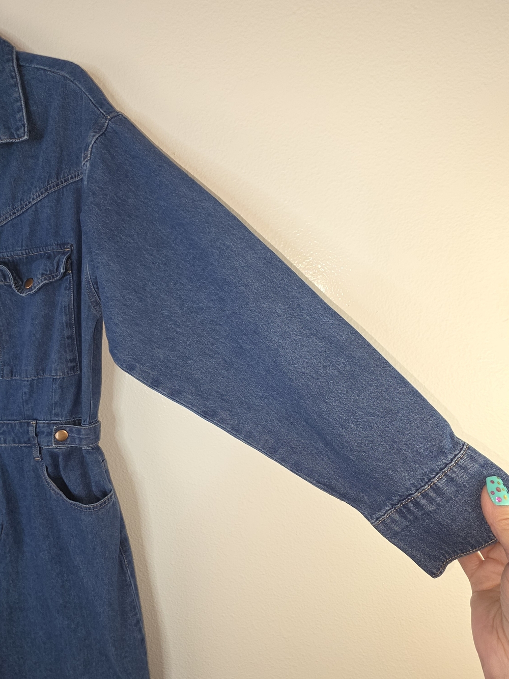 NWOT Miou Muse Classic Blue Denim Jean Jumpsuit With Snap Close Size Large - Picture 5 of 13